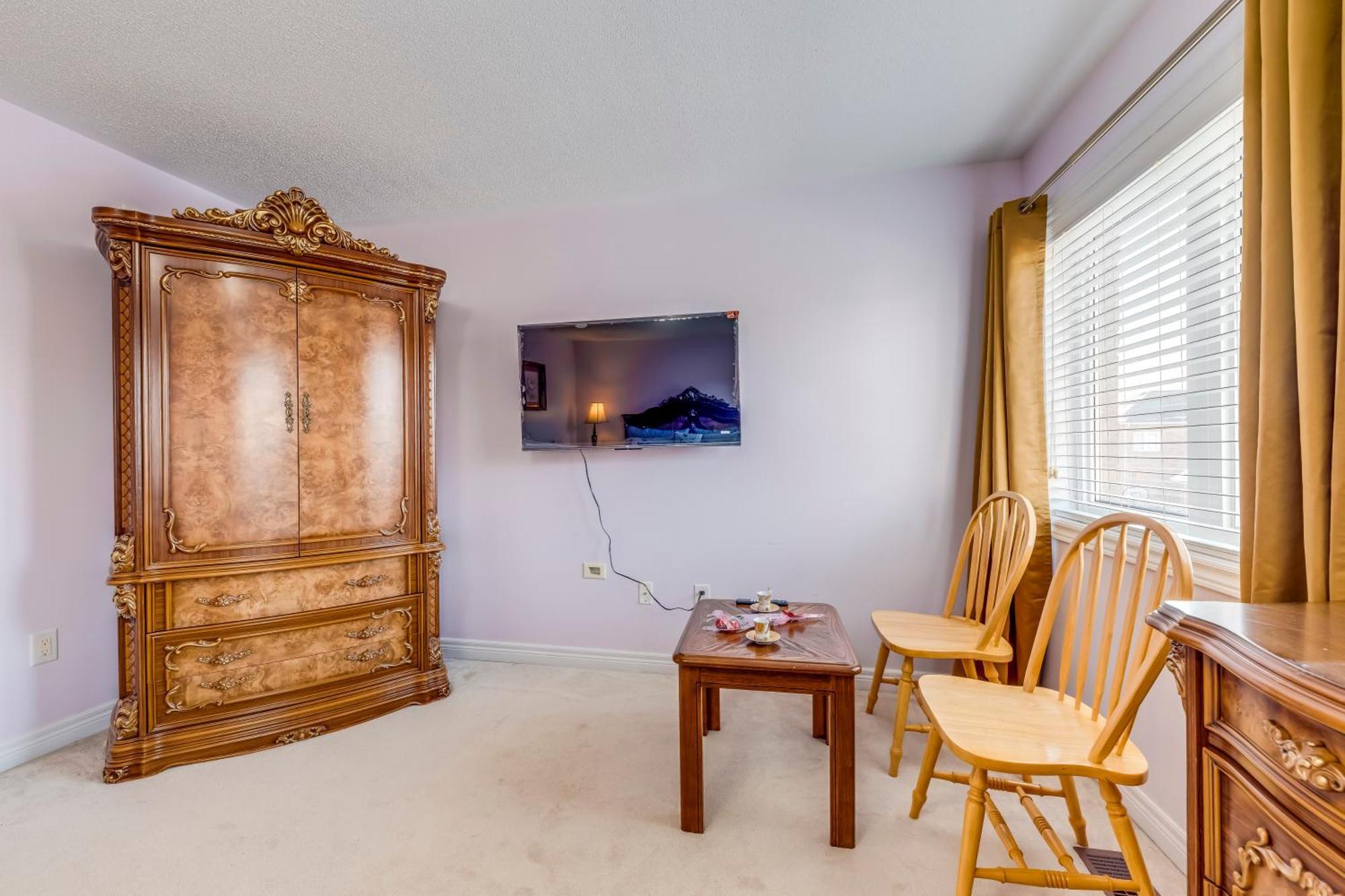 Avid Vacation Palace In Castlemore , Brampton Esterno foto