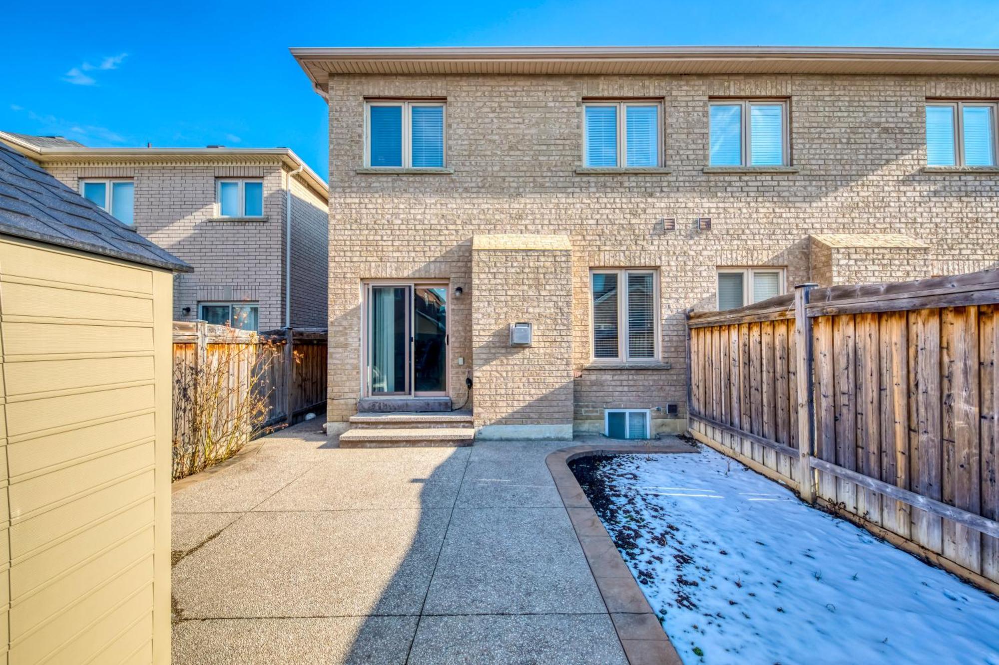Avid Vacation Palace In Castlemore , Brampton Esterno foto