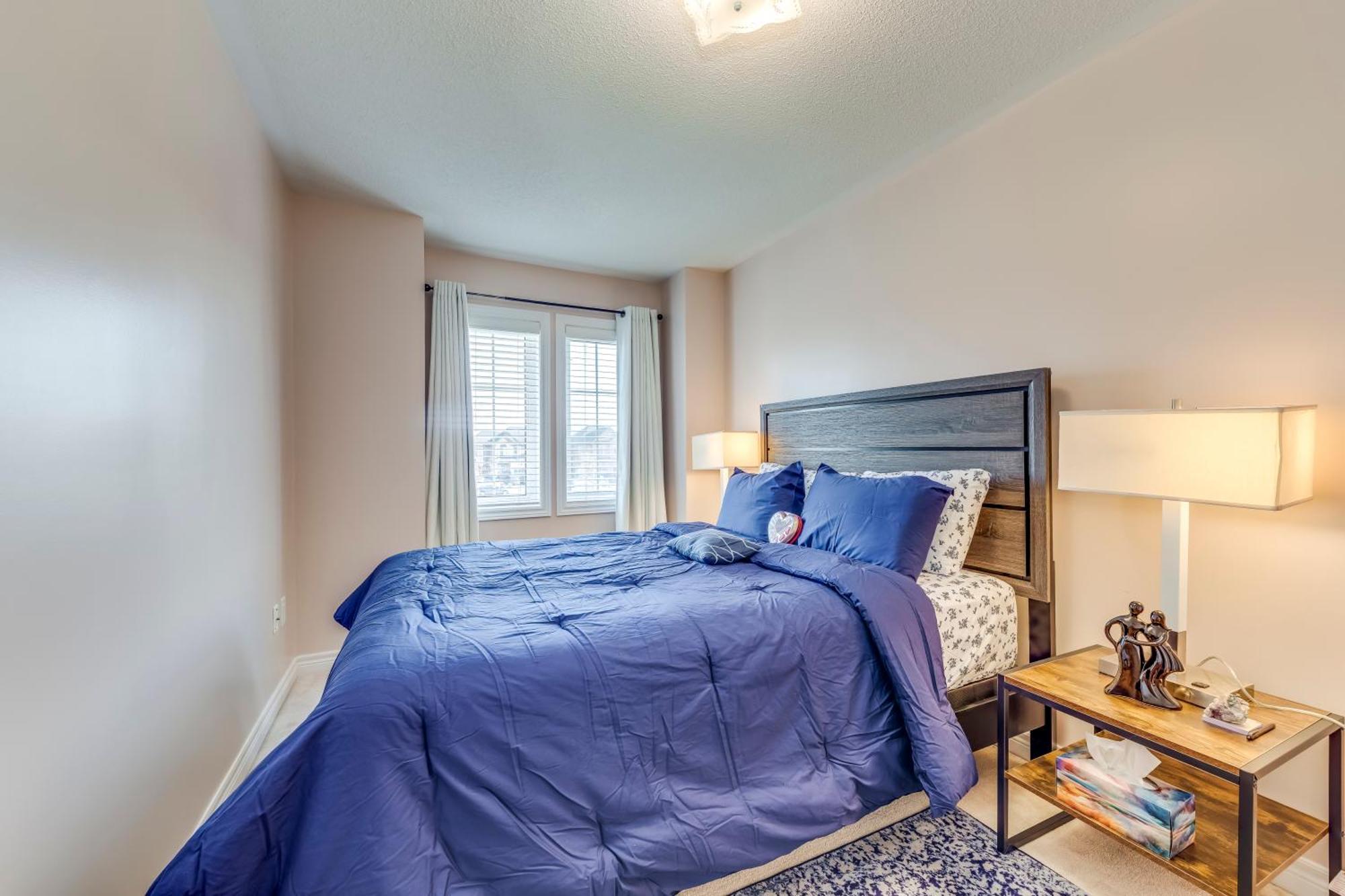 Avid Vacation Palace In Castlemore , Brampton Esterno foto