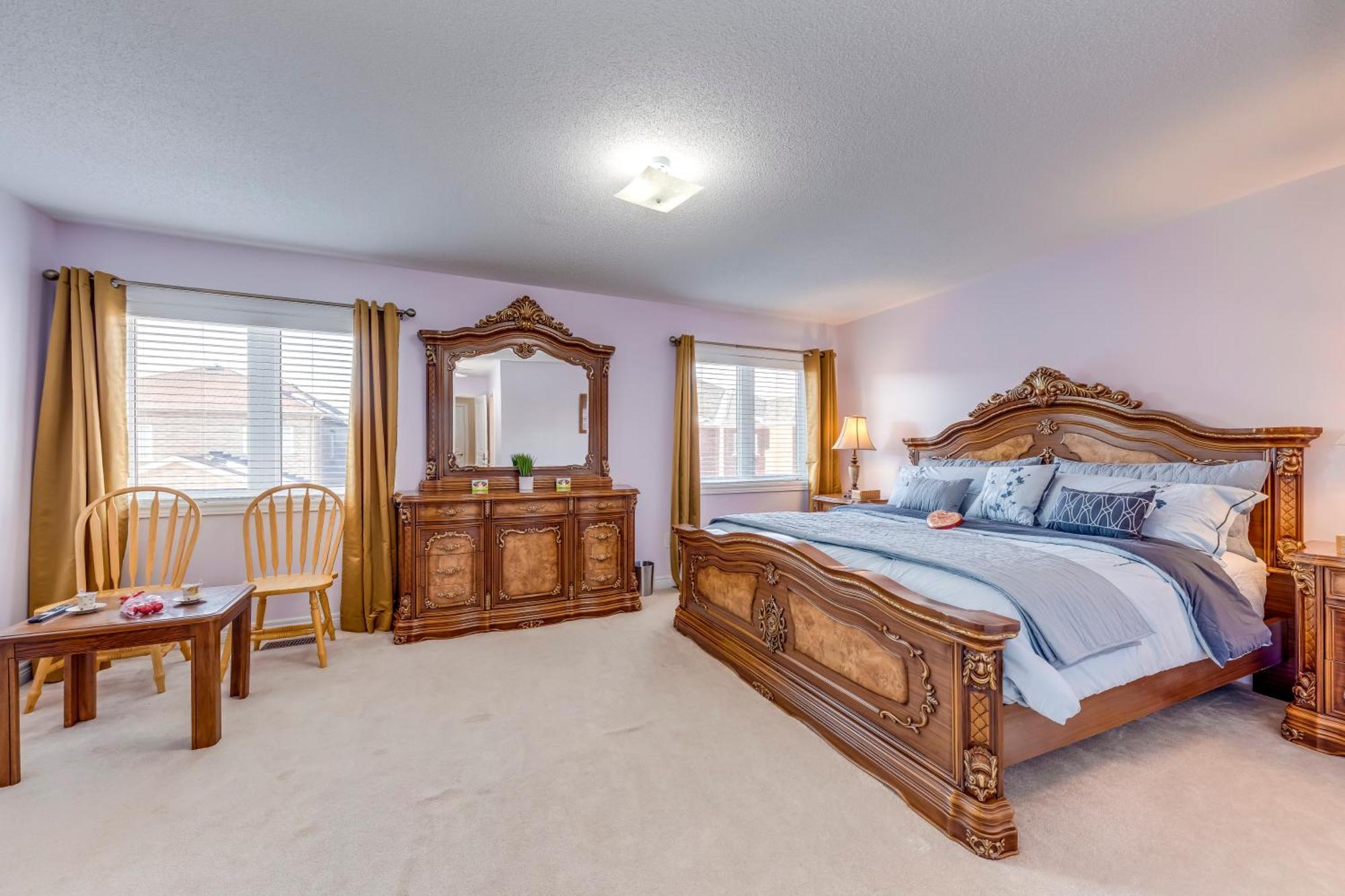 Avid Vacation Palace In Castlemore , Brampton Esterno foto